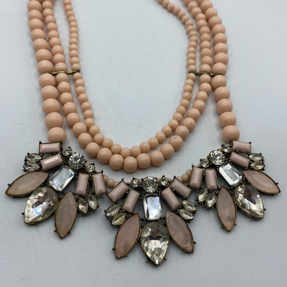 Talbots necklace statement pink fashionable fashion Baby pink blush jewelry